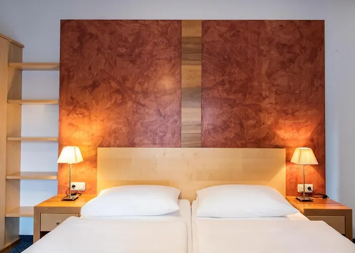 Parkhotel Zur Klause Szálloda Bad Hall