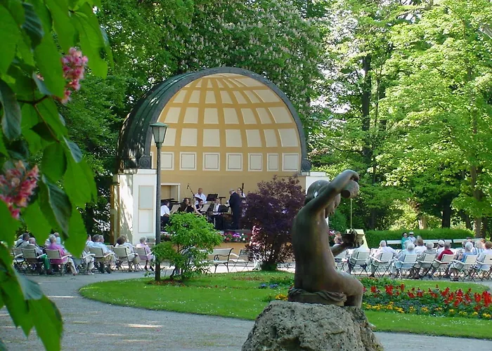 Parkhotel Zur Klause 4*