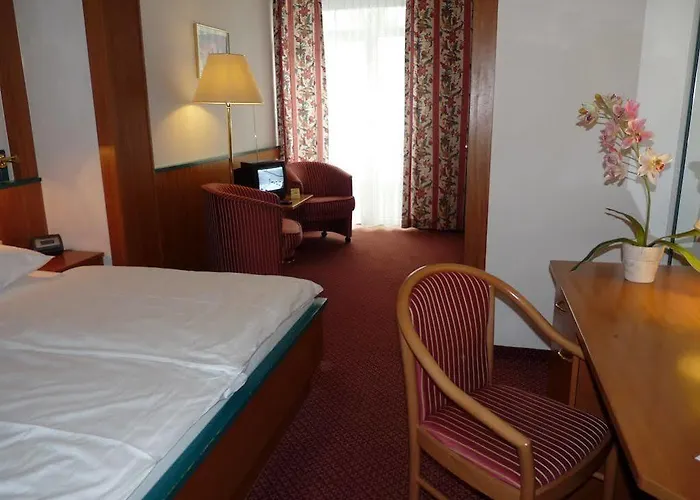 Parkhotel Zur Klause 4* Bad Hall