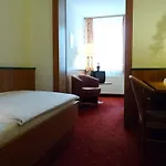 Parkhotel Zur Klause 4* باد هول