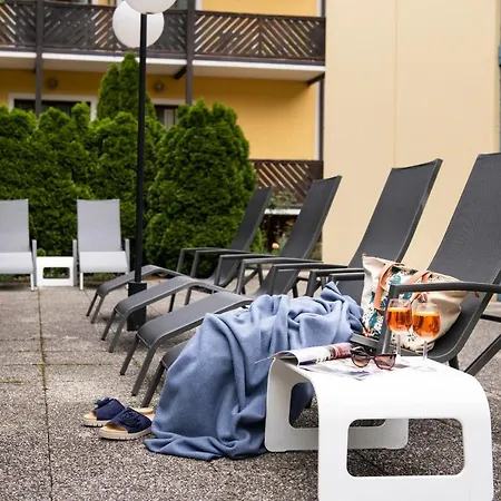 Parkhotel Zur Klause Szálloda