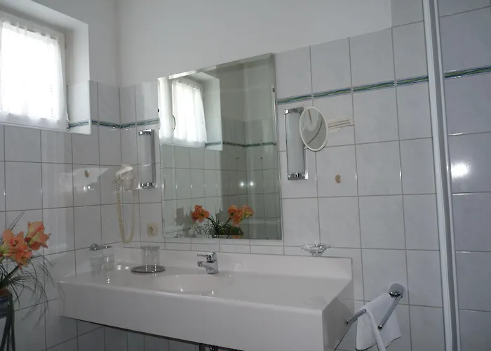 Parkhotel Zur Klause 4*